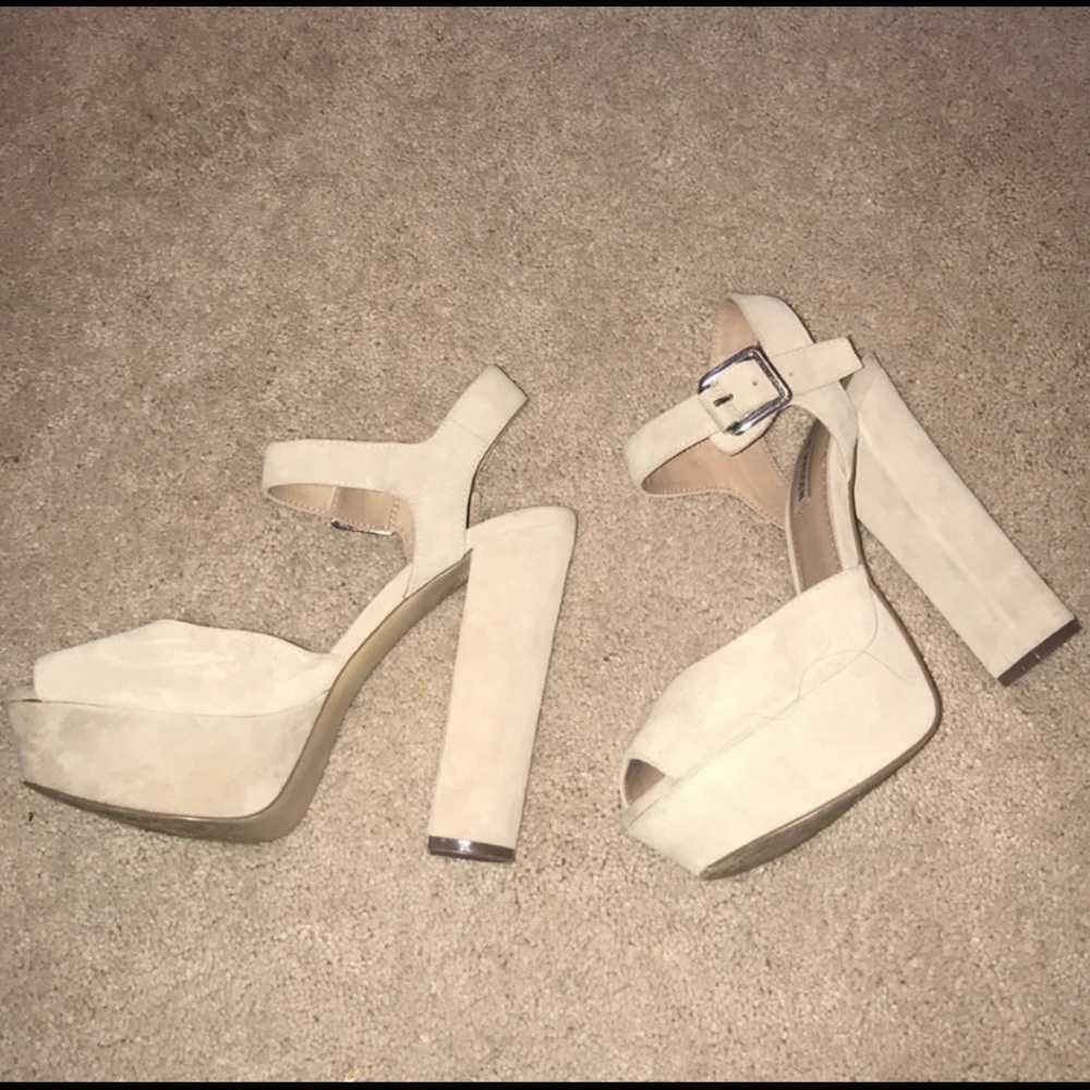 Steve Madden wedges worn once